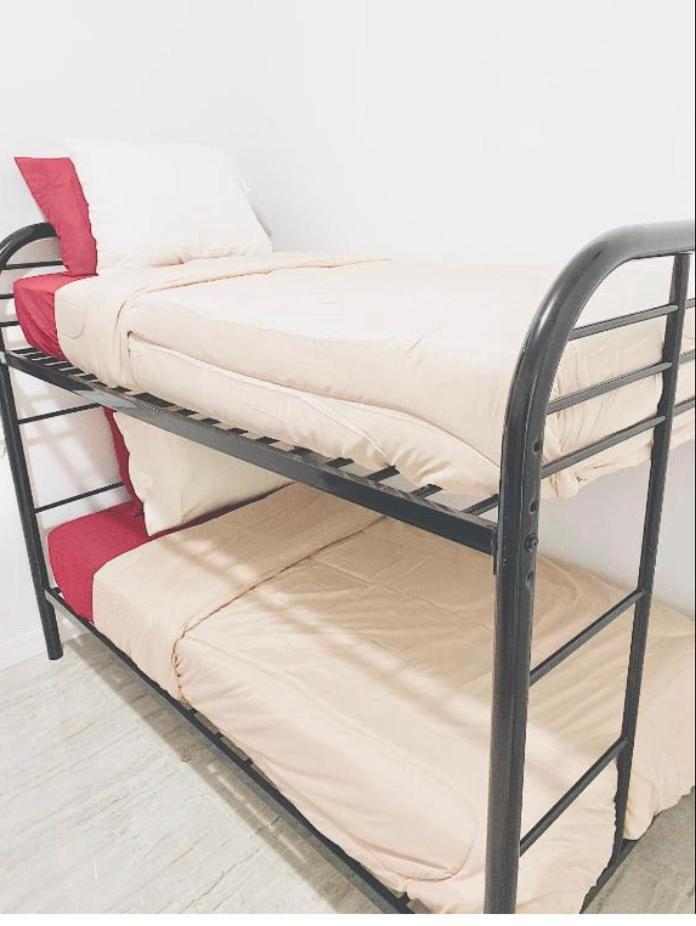 Women Only Rooms - Men Only Rooms - Free Wifi - Coffee Parking - Lockers Miami Luaran gambar
